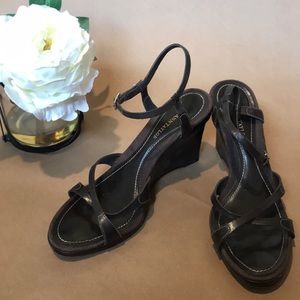 Ann Taylor brown heels